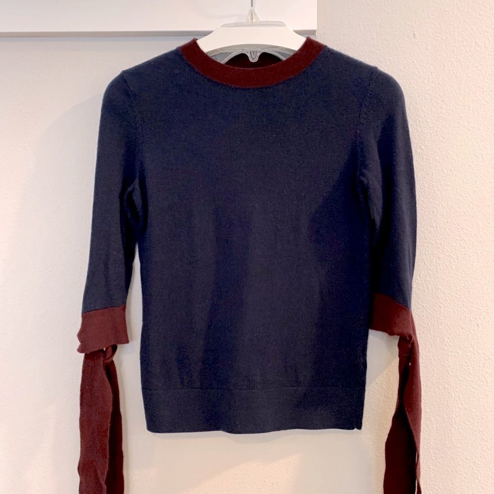 🟢3 for $20 ——-HALOGEN crew neck sweater tie details on sleeves colorblocking